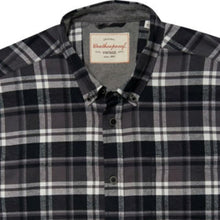 Load image into Gallery viewer, Weatherproof Vintage Men's Long Sleeve Shirt Lightweight Plaid Flannel
