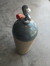 Load image into Gallery viewer, Luxfer Scuba 30”H Tank CTC DOT-3AL3000 S80 3000PSI + Valve