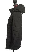 Load image into Gallery viewer, Pre-owned Andrew Marc Ladies' Long Stretch Parka Fur Lined Hood Jacket XXL