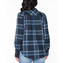 Load image into Gallery viewer, Well Worn Ladies' Flannel Button-up Shirt