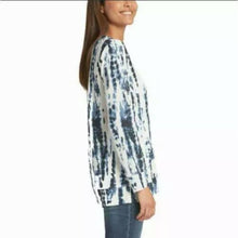 Load image into Gallery viewer, Ellen Tracy Women's V-Neck top