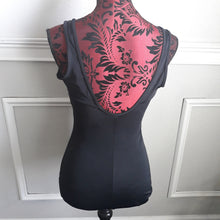 Load image into Gallery viewer, Lands' End Scoop-Neck 1 Piece Swimsuit Ombre Ripple