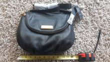 Load image into Gallery viewer, Marc Jacobs Q Natasha Cross Body Bag, Black, One Size