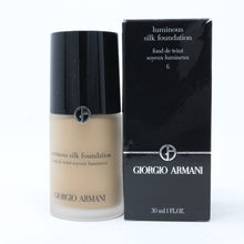 Load image into Gallery viewer, Giorgio Armani Luminous Silk Foundation 1oz