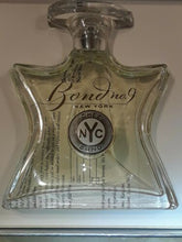Load image into Gallery viewer, BOND No 9 NYC CHEZ BOND Eau De Parfum Spray UNISEX 3.3 Oz / 100 ml