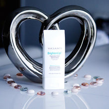 Load image into Gallery viewer, Vasanti Brighten up! Enzymatic Face Rejuvenator 4.23 oz