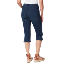 Load image into Gallery viewer, Gloria Vanderbilt Women's Amanda Capri Classic Rise Jean