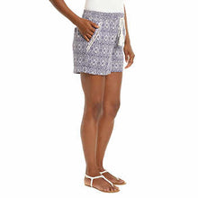 Load image into Gallery viewer, Briggs Womens Linen Blend Shorts
