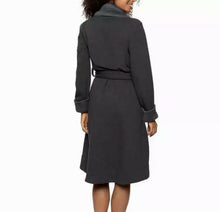 Load image into Gallery viewer, Kirkland Signature Ladies' Fleece Lined Robe