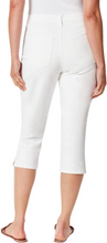 Load image into Gallery viewer, Gloria Vanderbilt Women's Amanda Capri Classic Rise Jean