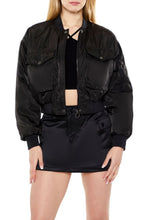 Load image into Gallery viewer, Forever 21 women&#39;s Puff Bomber Jacket Black Small
