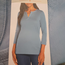 Load image into Gallery viewer, Orvis Ladies&#39; ¾ Sleeve Split Neck Top
