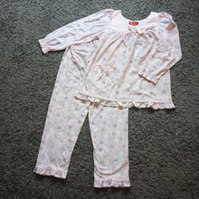 Load image into Gallery viewer, Joanna Girls Youth Medium PJ set Pink
