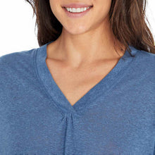 Load image into Gallery viewer, Orvis Ladies Linen Blend Top
