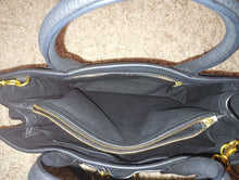 Load image into Gallery viewer, Tory Burch Gemini Link Leather Tote Handbag Bag Black New Without tags
