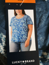 Load image into Gallery viewer, Lucky Brand Ladies&#39; Flutter Sleeve Top
