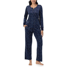 Load image into Gallery viewer, Nautica Women&#39;s 2 Piece Fleece Pajama Sleepwear Set
