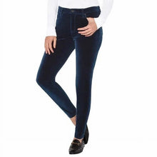 Load image into Gallery viewer, Well Worn Ladies&#39; Pant High-Rise Luxe Velvet Tapered Pant
