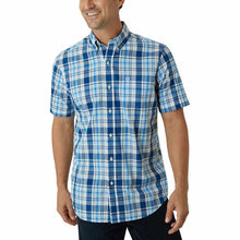 Load image into Gallery viewer, Chaps Men’s Short Sleeve Woven Shirt
