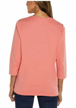 Load image into Gallery viewer, Orvis Ladies&#39; ¾ Sleeve Split Neck Top
