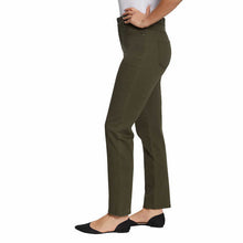 Load image into Gallery viewer, Gloria Vanderbilt Ladies&#39; Amanda Stretch Denim Jean
