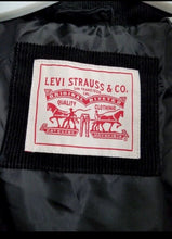 Load image into Gallery viewer, Levi&#39;s Women&#39;s Zoe Corduroy Puffer Jacket
