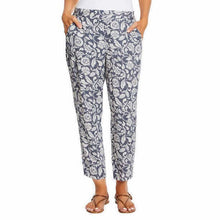 Load image into Gallery viewer, Jessica Simpson Ladies’ Printed Pull-on Pants
