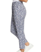 Load image into Gallery viewer, Jessica Simpson Ladies’ Printed Pull-on Pants
