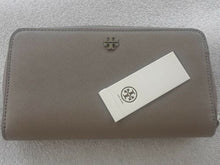 Load image into Gallery viewer, Tory Burch Robinson Zip Continental Wallet - French Gray
