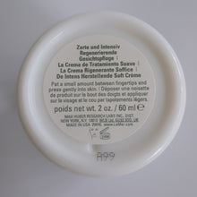 Load image into Gallery viewer, La Mer The Moisturizing Soft Cream 2 oz Open Box
