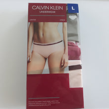 Load image into Gallery viewer, Calvin Klein Womens 3 Pack Hipster Underwear Large New Opened Box
