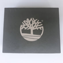 Load image into Gallery viewer, Timberland Men&#39;s Genuine Pebble Leather Removable Passcase Wallet Black
