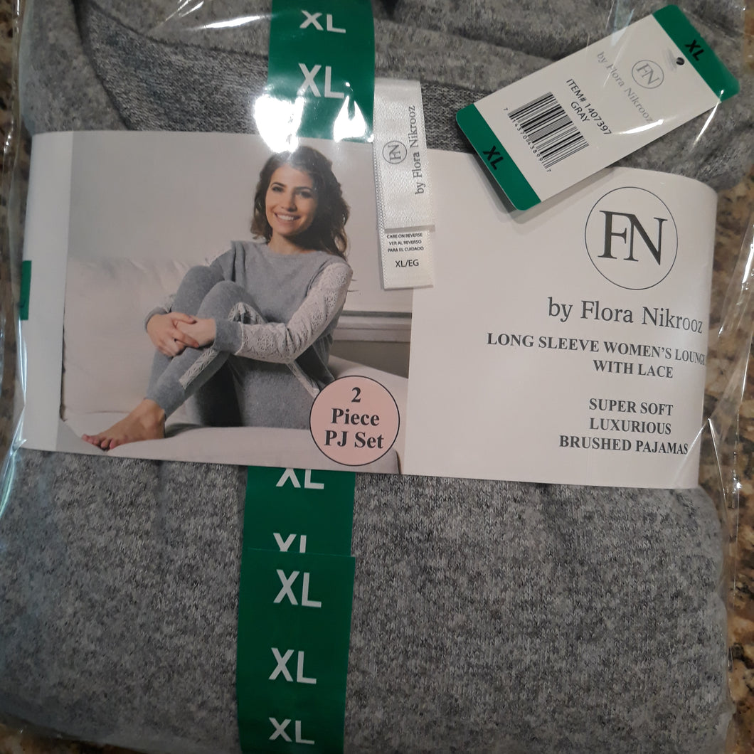 Flora Nikrooz Women's 2 Piece Long Sleeve Lounge Set with Lace (WithDefect)