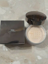 Load image into Gallery viewer, Laura Mercier Translucent Glow Loose Setting Face Powder

