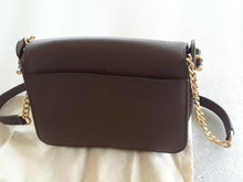 Load image into Gallery viewer, Tory Burch Chelsea Leather Cross Body Style 48731
