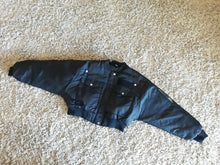 Load image into Gallery viewer, Forever 21 women&#39;s Puff Bomber Jacket Black Small
