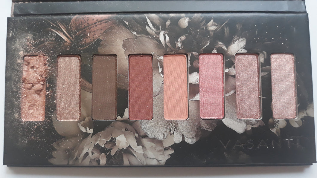 Kajal X Kolors Eyeshadow Palette VASANTI 8 Gorgeous Shades (PLEASE READ)