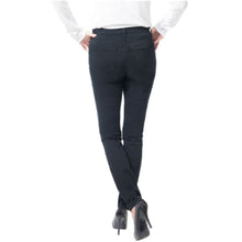 Load image into Gallery viewer, Buffalo David Bitton Ladies&#39; Peached Stretch Skinny Pant
