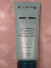 Load image into Gallery viewer, KERASTASE Resistance Ciment Anti Usure [1 2 ] Strengthening Conditioner 6.8 oz
