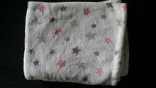 Load image into Gallery viewer, LITTLE MIRACLES 2 PIECE SET SNUGGLE ME TOO! COMFY BLANKET AND PLUSH, UNICORN
