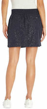 Load image into Gallery viewer, Orvis Women&#39;s Embossed Pull-On Travel Skort

