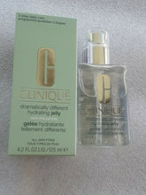 Load image into Gallery viewer, Clinique dramatically different hydrating jelly 4.2oz
