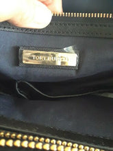 Load image into Gallery viewer, Tory Burch Robinson North South Leather Tote Bag Black
