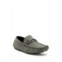 Load image into Gallery viewer, GUESS Men&#39;s Axle Driving Style Loafer 7.5M
