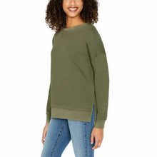 Load image into Gallery viewer, Buffalo David Bitton Ladies’ Crewneck Relaxed Sweatshirt
