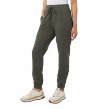 Load image into Gallery viewer, 32 Degrees Cool Women&#39;s Soft Stretch Twill Jogger.
