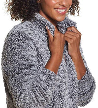 Load image into Gallery viewer, Weatherproof Vintage Women&#39;s Cozy Pullover. Medium
