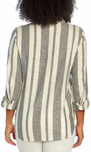 Load image into Gallery viewer, Orvis Women&#39;s Long Sleeve Linen Blend Top
