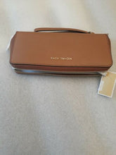 Load image into Gallery viewer, Michael Kors Large Travel Leather Continental Wallet NWT
