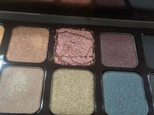 Load image into Gallery viewer, Laura Mercier Hidden Gems Eye Shadow Palette. Read Description!
